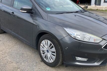 Ford Focus 274.000 km 2.950 &euro; Westerkappeln 49492