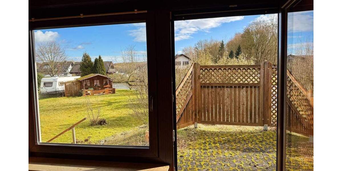 Mehrfamilienhaus, Wohnhaus Kaufungen Niederkaufungen - 5 Zimmer, 180 m&sup2;, 330.000&euro; | Angebot:25314204