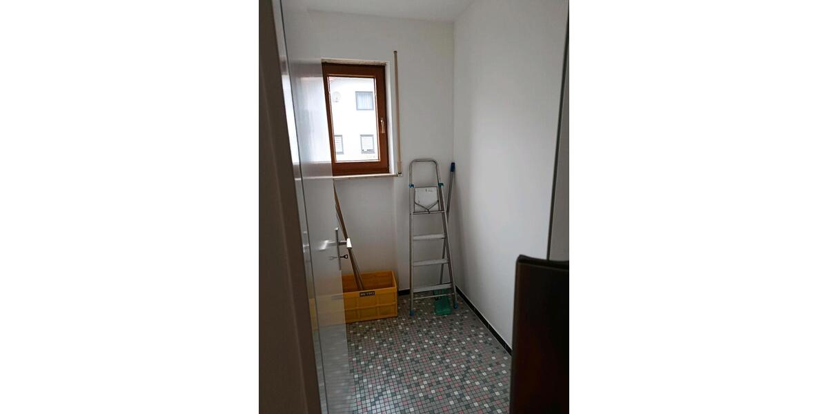 Hochparterre Gundelsheim - 4 Zimmer, 106 m&sup2;, 950&euro; | Angebot:25139058