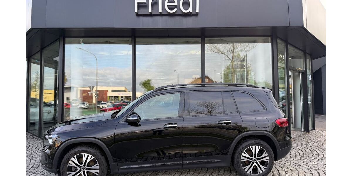 Mercedes-Benz GLB 200 24.850 km 40.750 &euro; Tirschenreuth 95643