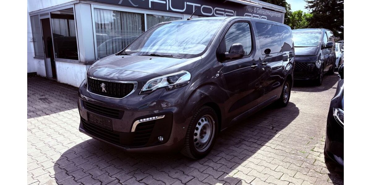 Peugeot Traveller 155.000 km 25.990 &euro; Ulm-Jungingen 89081