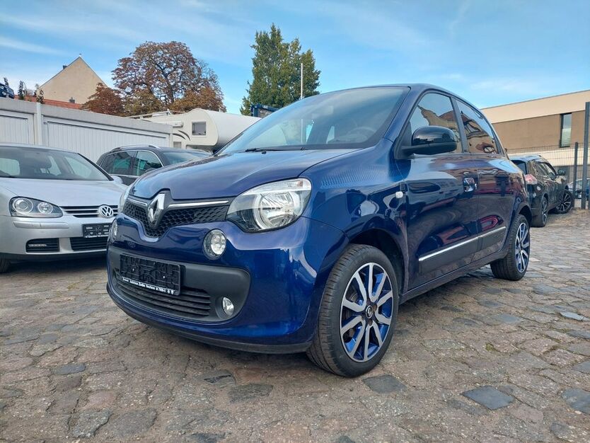 Renault Twingo 4.831 km 8.100 € Leipzig 04229