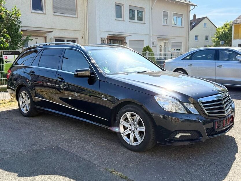 E 220
