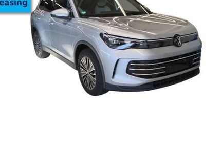 VW Tiguan 8.000 km 37.419 &euro; Offenbach am Main 63071