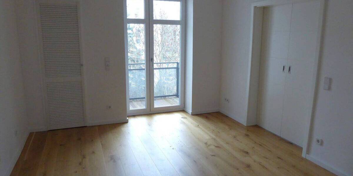Zimmer Chemnitz Sonnenberg - 4 Zimmer, 93 m&sup2;, 700&euro; | Angebot:25985931