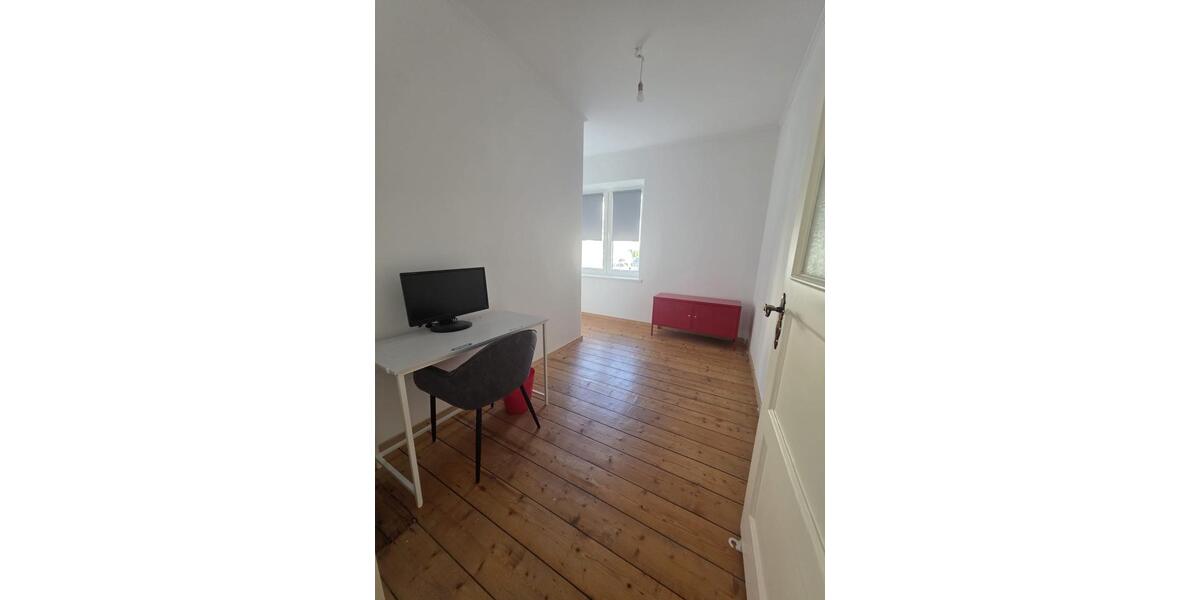 Hochparterre Hildesheim Oststadt/Stadtfeld - 4 Zimmer, 92 m&sup2;, 220.000&euro; | Angebot:27077478