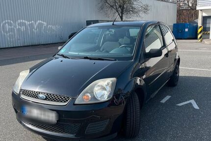Ford Fiesta 111.500 km 1.100 &euro; Hamburg 22457
