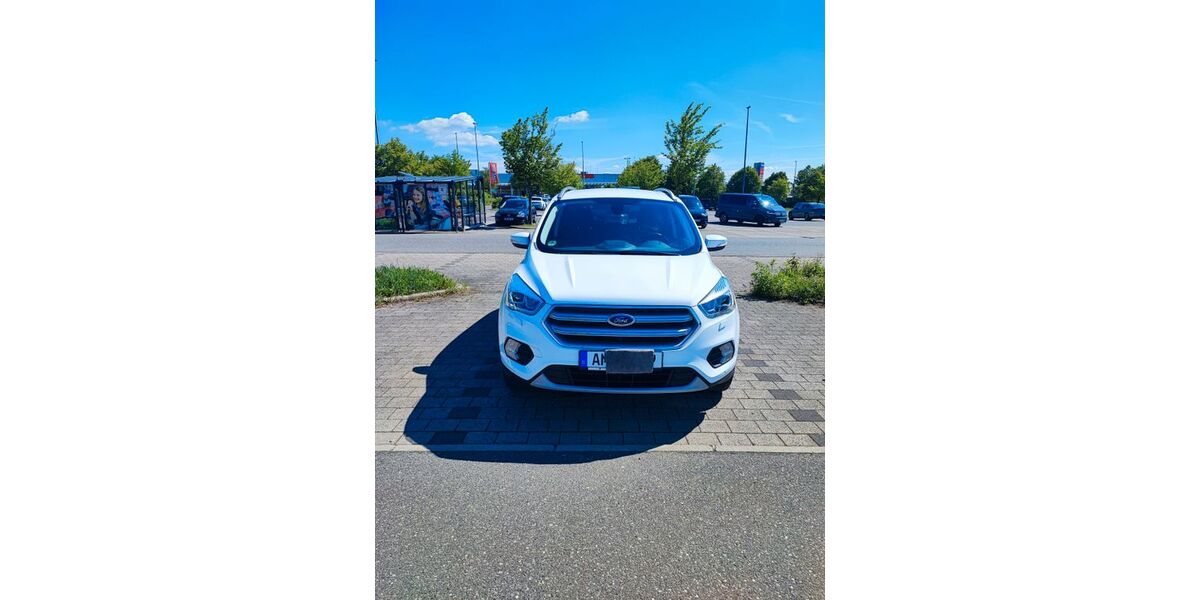 Ford Kuga 113.000 km 14.500 &euro; Amberg 92224
