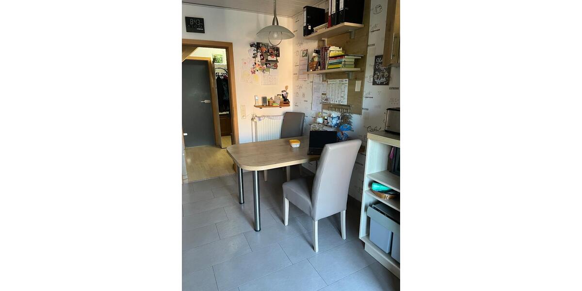 Etagenwohnung Diepenau - 5.5 Zimmer, 145 m&sup2;, 255.000&euro; | Angebot:26932406