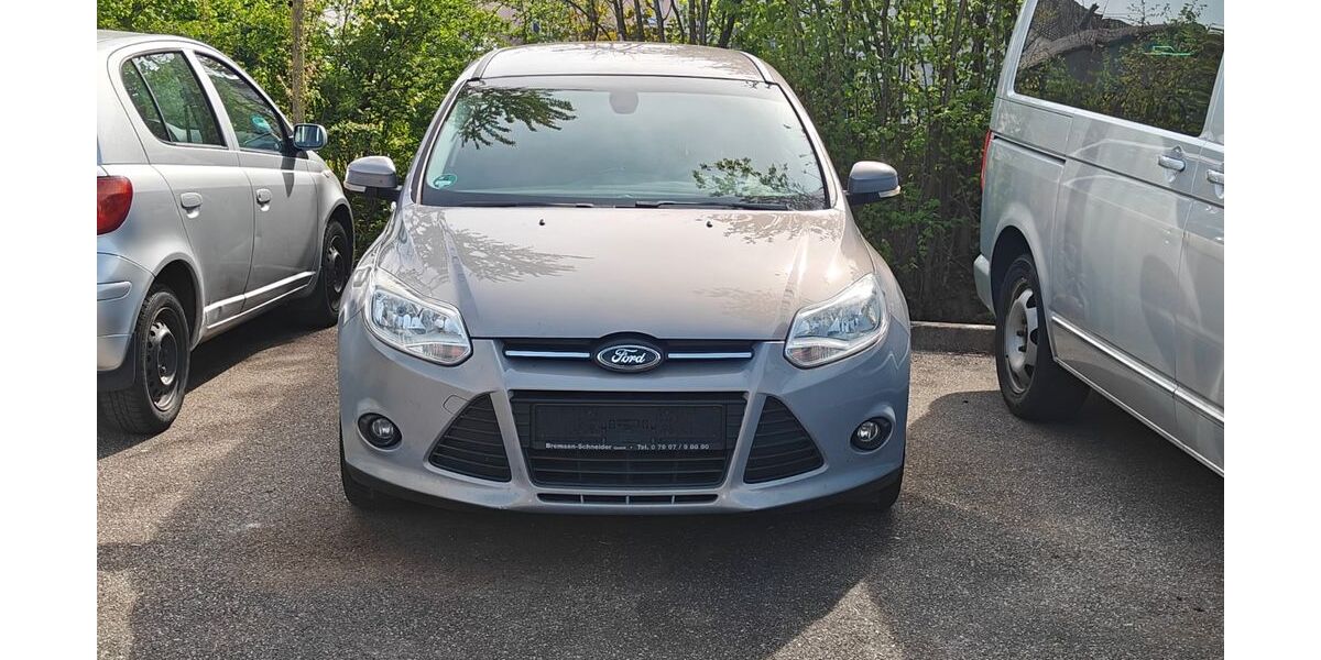 Ford Focus 24.000 km 5.100 &euro; Bretzfeld 74626