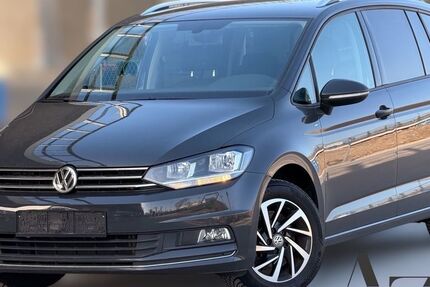 VW Touran 122.765 km 18.499 &euro; Rosenheim 83026