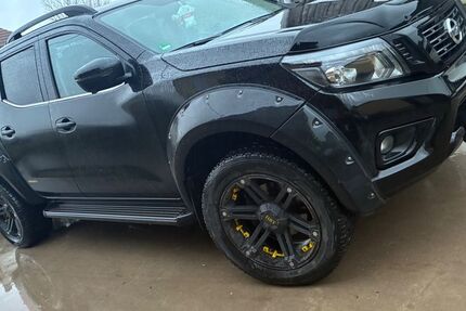 Nissan Navara 177.000 km 22.500 &euro; Schömberg 75328