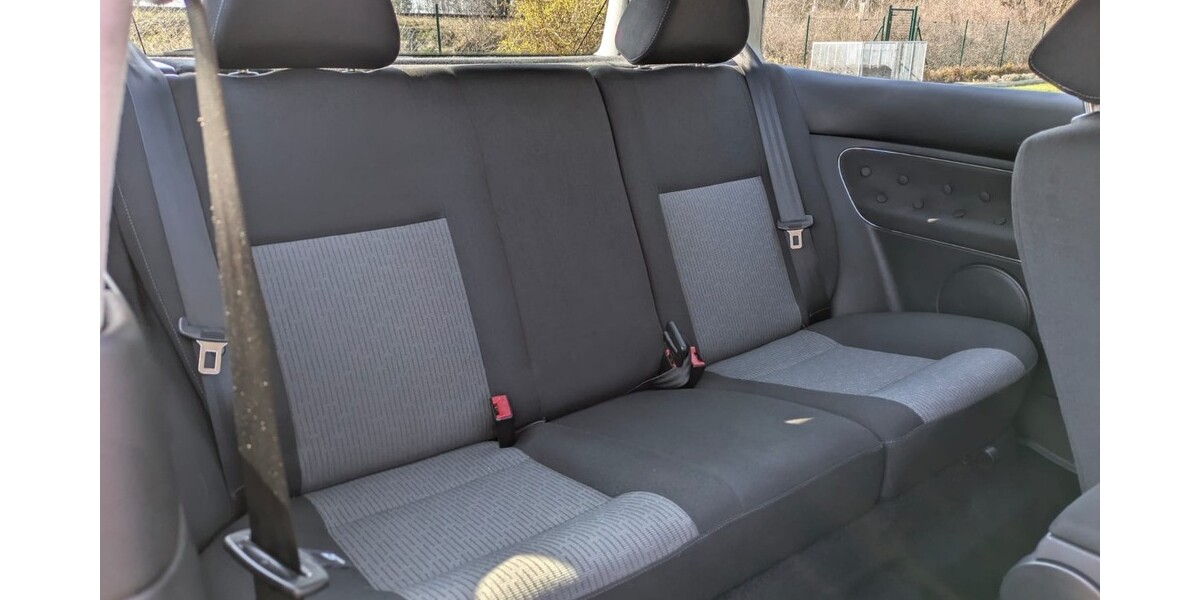 VW Golf 214.503 km 1.999 &euro; Hähnichen 02923