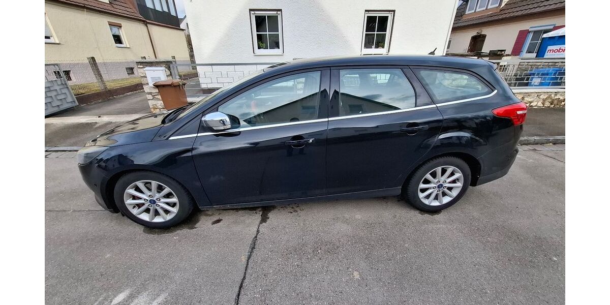 Ford Focus 182.000 km 8.100 &euro; Lauingen (Donau) (Lauingen) 89415