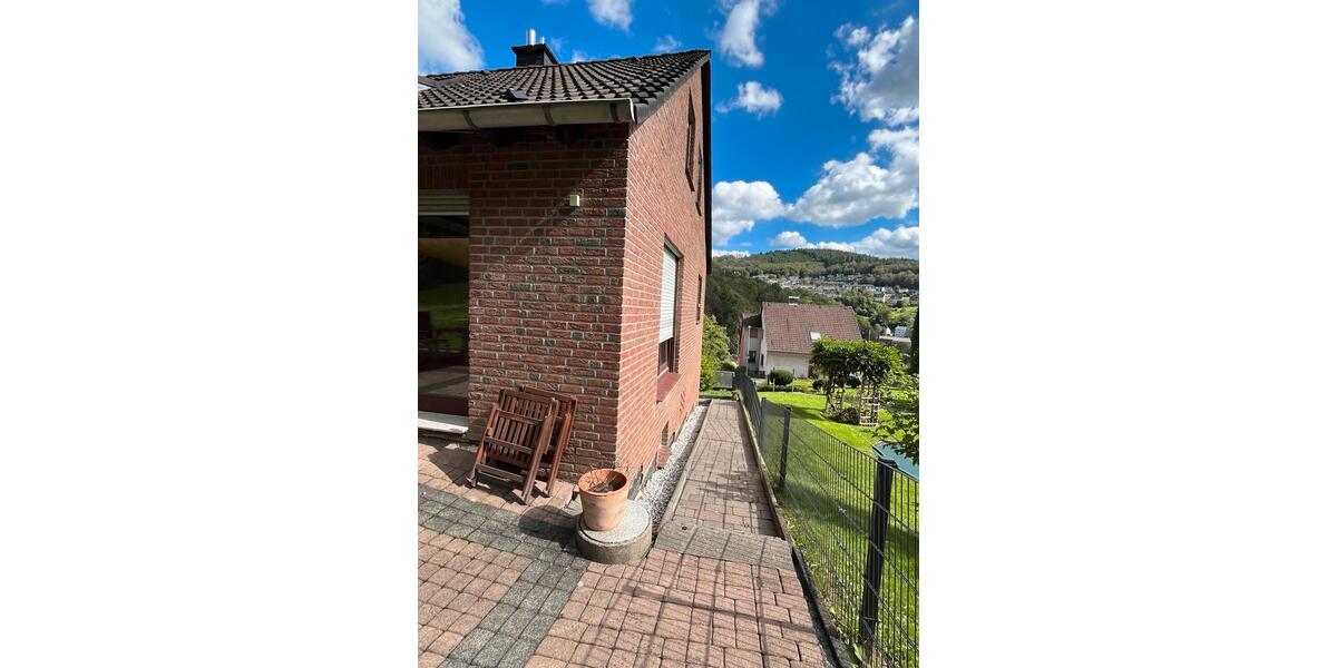 Einfamilienhaus Altena - 6 Zimmer, 148 m&sup2;, 279.000&euro; | Angebot:27436313
