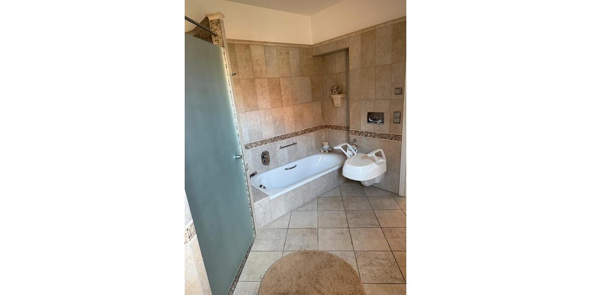 Einfamilienhaus Bad Zwischenahn - 5 Zimmer, 180 m&sup2;, 620.000&euro; | Angebot:25516791