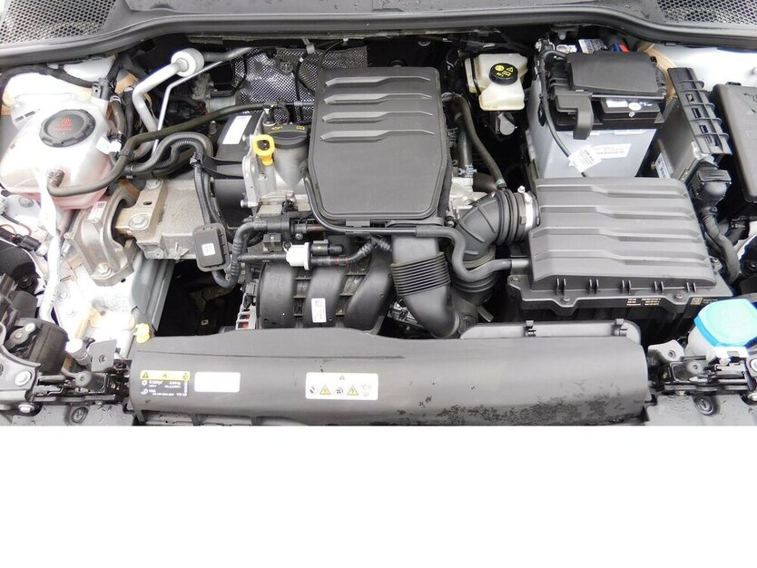 Seat Ibiza 1.0 Reverence MPI BMT 4Trg Klima Radio 18.700 km 12.990 € Vordorf 38533