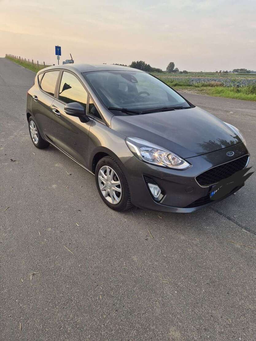 Ford Fiesta 77.000 km 7.000 € Brunsbüttel 25541