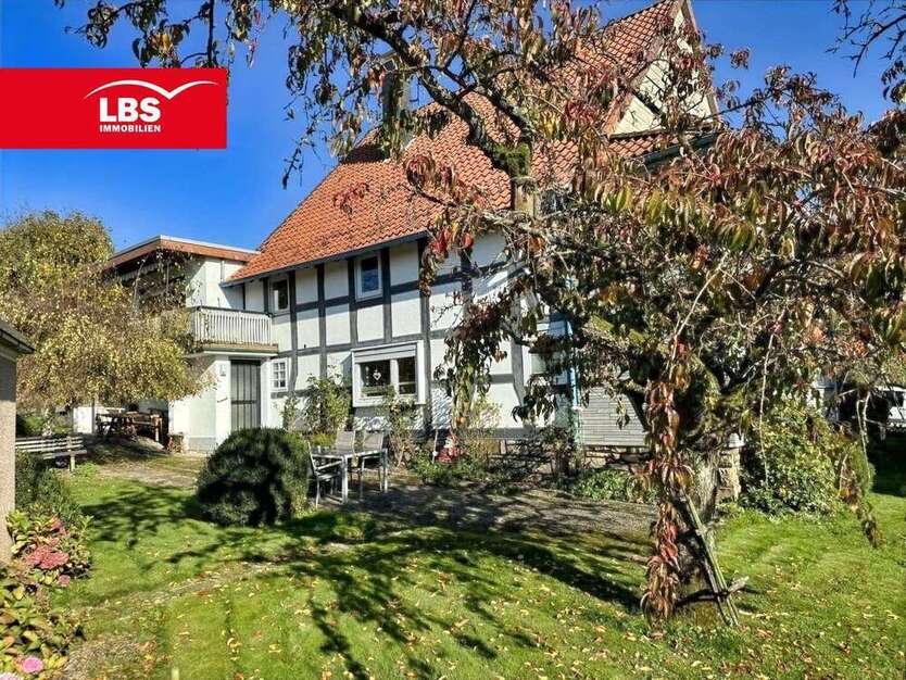 Haus zum Kaufen in Dörentrup 197.000 € 219.05 m²