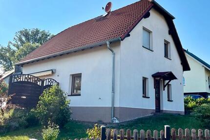 Haus Meerane - 4 Zimmer, 110 m&sup2;, 299.000&euro; | Angebot:27458595