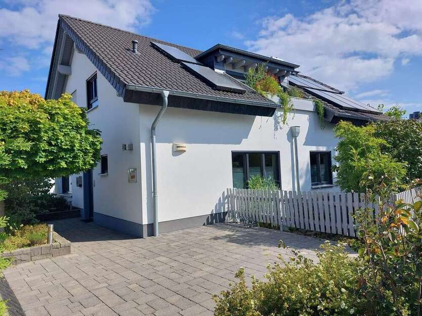 Haus zum Kaufen in Swisttal-Heimerzheim 785.000 € 182 m²