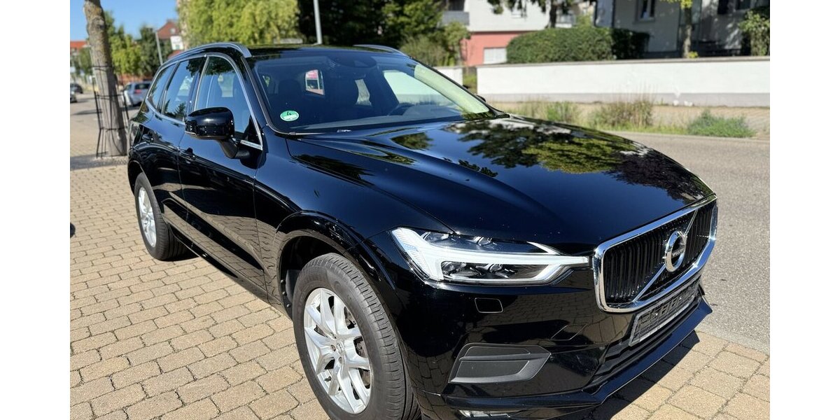 Volvo XC60 Momentum 2WD Navi Memory Harman/Kardon 150.000 km 22.990 &euro; Neckarsulm 74172