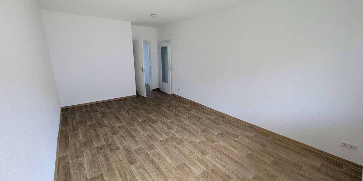 Etagenwohnung Limbach-Oberfrohna Oberfrohna - 3 Zimmer, 60 m&sup2;, 408&euro; | Angebot:26868295