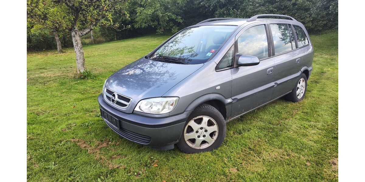 Opel Zafira 211.000 km 800 &euro; Hohenfels 78355