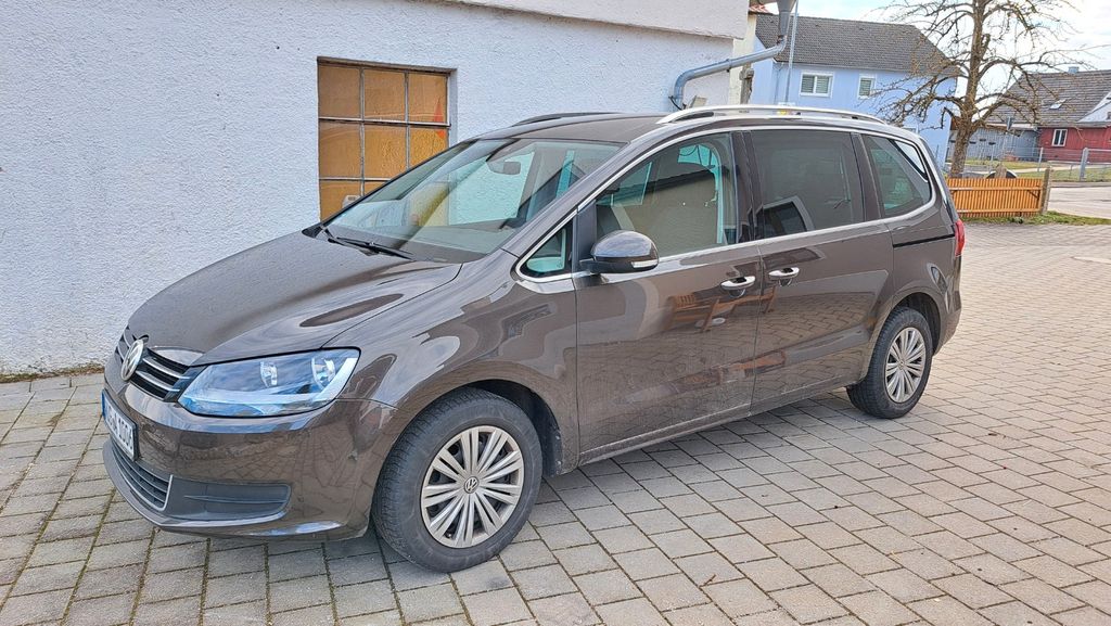 VW Sharan 158.863 km 16.300 &euro; Raitenbuch 91790