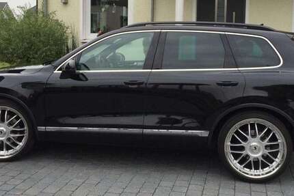 VW Touareg 155.000 km 25.200 &euro; Oberursel (Taunus), Stadt 61440