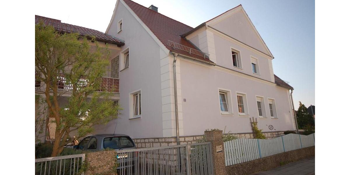 Etagenwohnung Neumarkt in der Oberpfalz Altenhof - 4 Zimmer, 78 m&sup2;, 800&euro; | Angebot:26394259