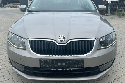 Skoda Octavia 206.000 km 6.800 &euro; Köfering 93096