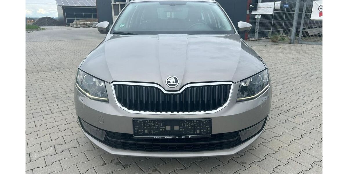 Skoda Octavia 206.000 km 6.800 &euro; Köfering 93096