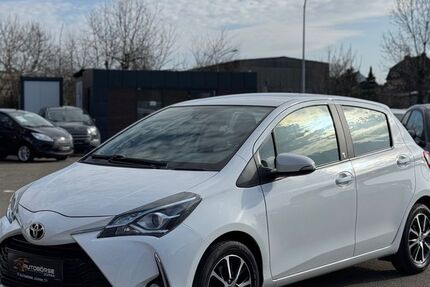 Toyota Yaris 62.621 km 14.499 &euro; Düren 52349