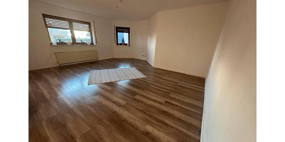 Helle, großzügige 1 Zi EG-Wohnung mit separatem Eingang 1 zimmer