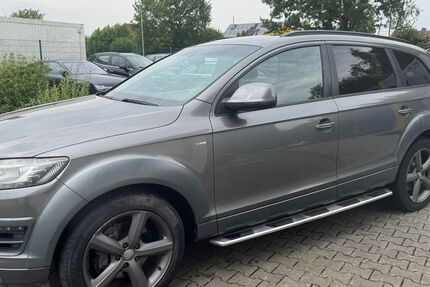 Audi Q7 296.000 km 12.990 € Münster 48157