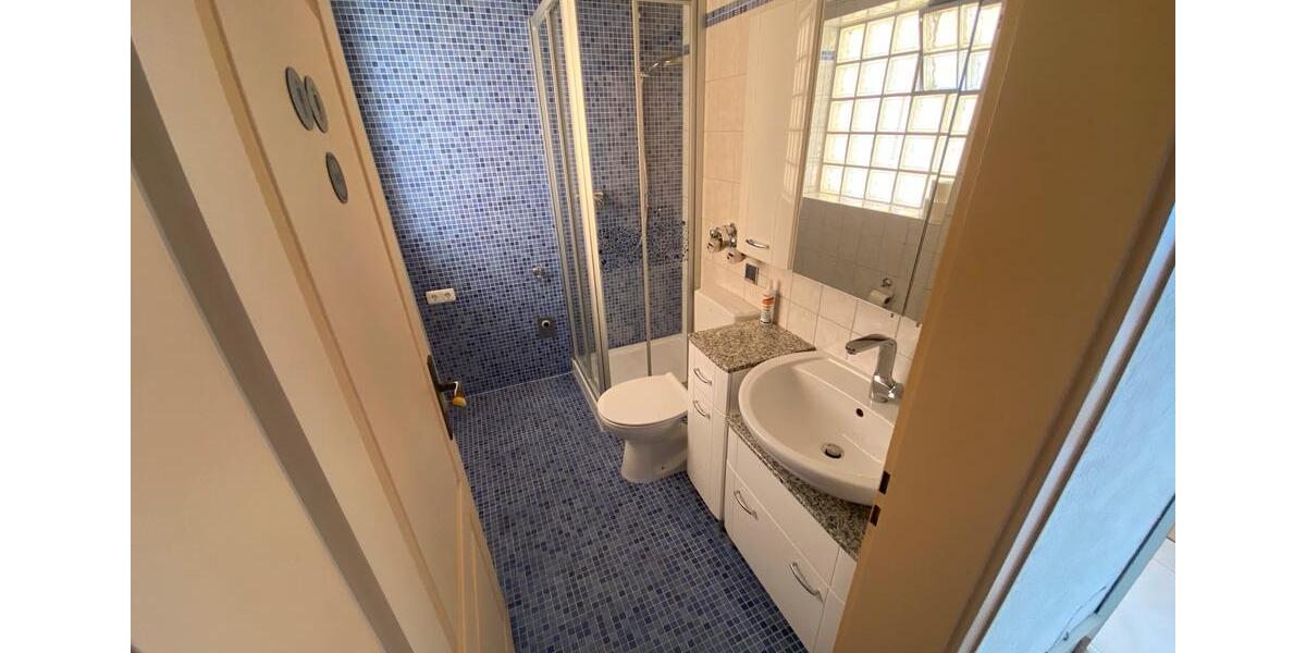Hochparterre Rosenheim Egarten - 3 Zimmer, 63 m&sup2;, 1.380&euro; | Angebot:26665649