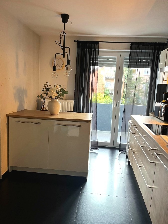 Moderne Hochparterrewohnung in bester Innenstadtlage – ruhig und komfortabel 3 zimmer