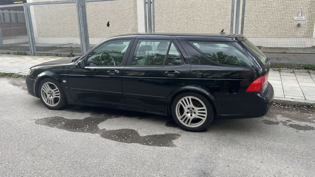 Saab 9-5 167.000 km 4.000 &euro; München 81549