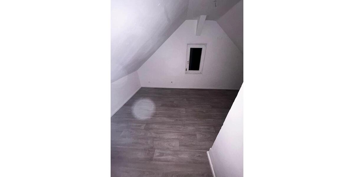 Dachgeschoßwohnung Weilburg - 2 Zimmer, 60 m&sup2;, 600&euro; | Angebot:25219134