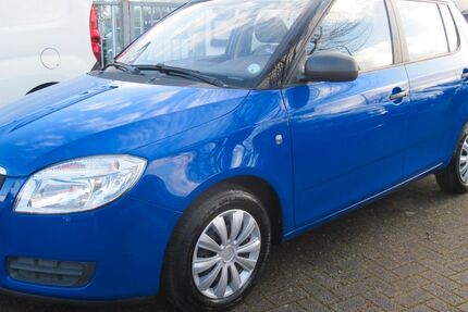 Skoda Fabia 57.900 km 3.999 &euro; Düren 52353