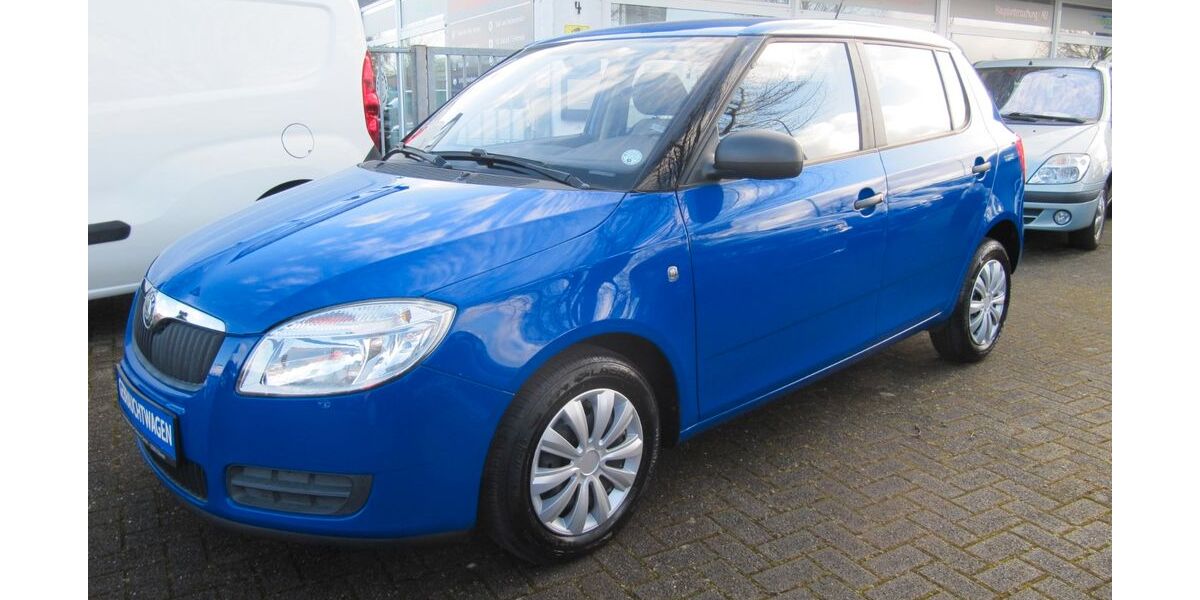 Skoda Fabia 57.900 km 3.999 &euro; Düren 52353