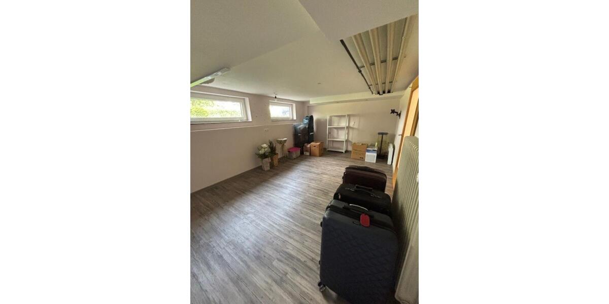 Erdgeschoßwohnung Gerabronn - 6 Zimmer, 140 m&sup2;, 279.000&euro; | Angebot:21271276