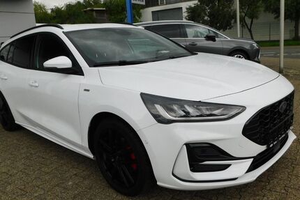Ford Focus 45.000 km 18.690 &euro; Selm 59379