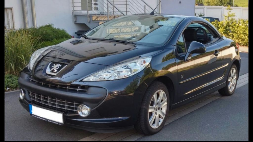 Peugeot 207 213.000 km 900 &euro; Oberlungwitz 09353