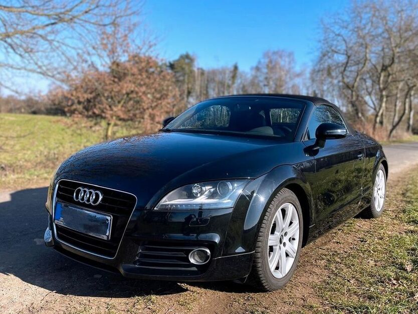 TT
