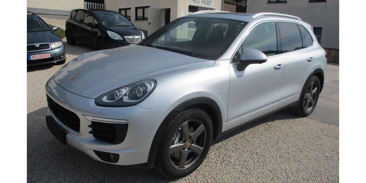 Porsche Cayenne 235.000 km 29.900 &euro; Schmidmühlen 92287