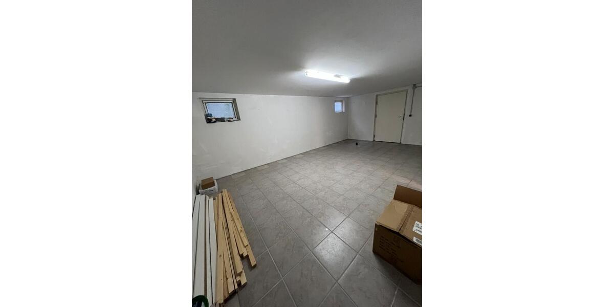 Doppelhaushälfte in Ruhiger Wohnlage zu vermieten 4 zimmer