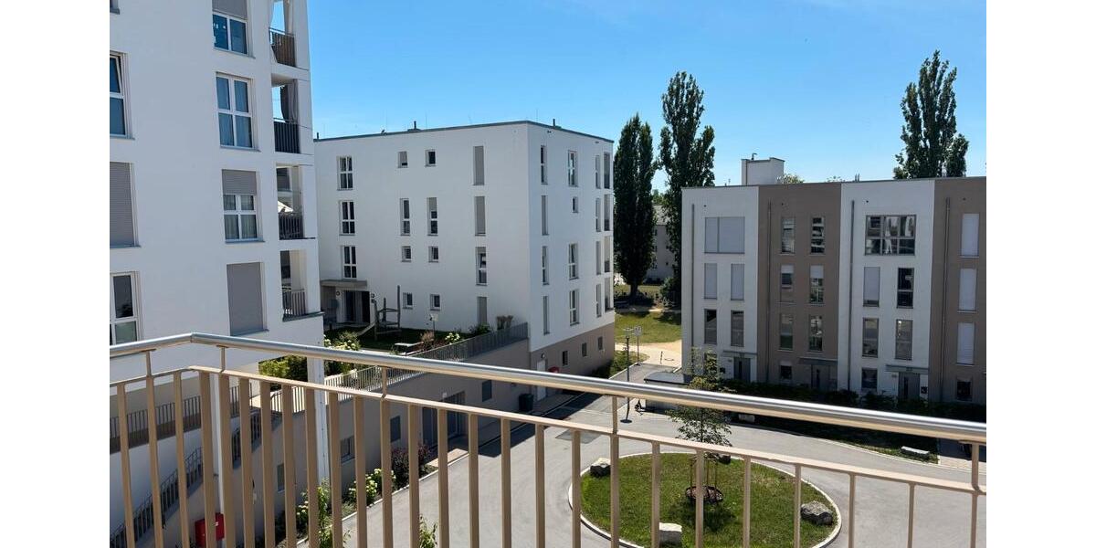 Dachgeschoßwohnung Regensburg Galgenberg - 3 Zimmer, 81 m&sup2;, 575.000&euro; | Angebot:27179572