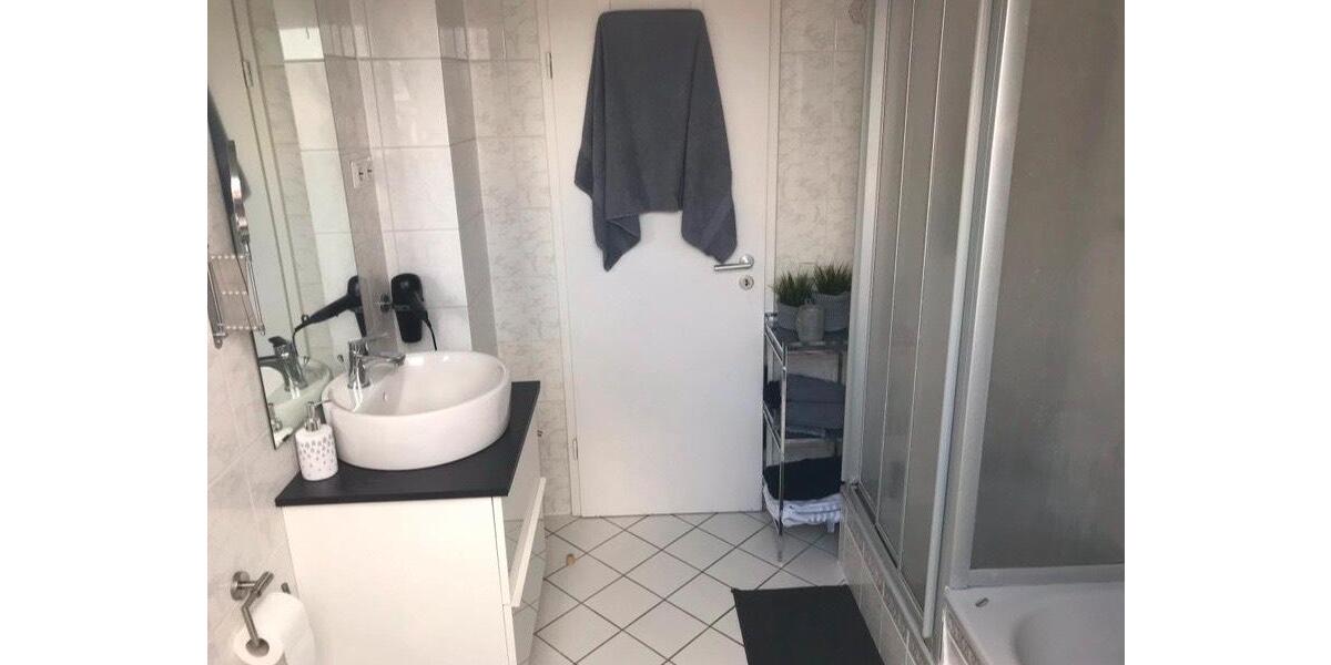 Dachgeschoßwohnung Bexbach - 2 Zimmer, 60 m&sup2;, 132.000&euro; | Angebot:27117747